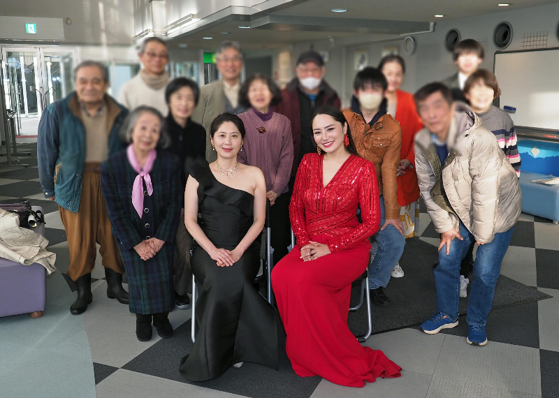 12月例会終了後の集合写真